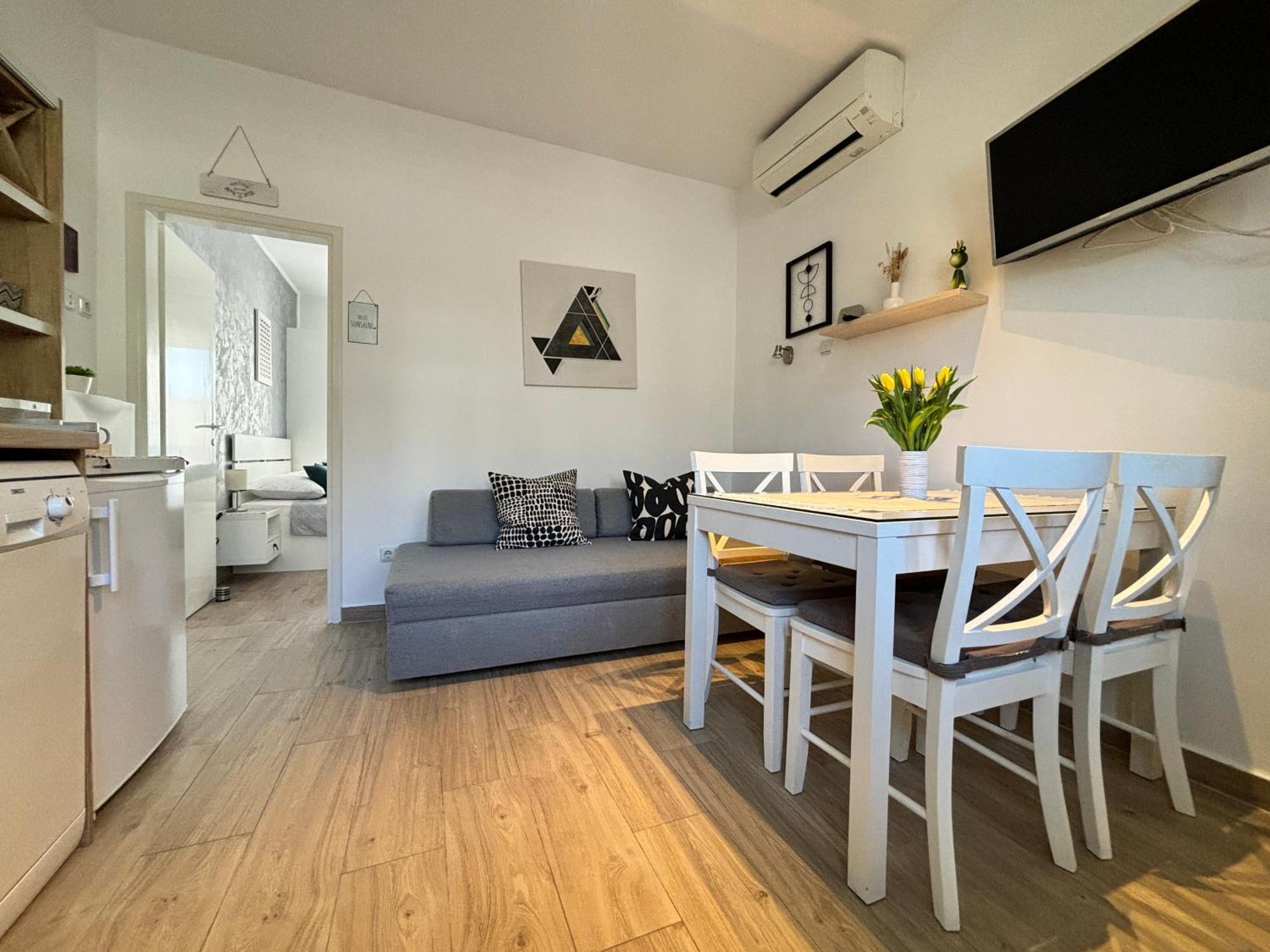 Sea & Sun Apartments Tucepi Luaran gambar