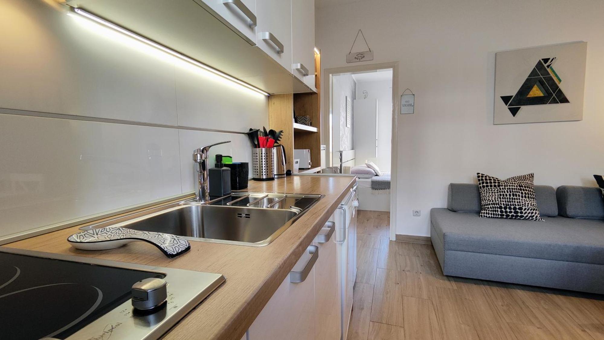 Sea & Sun Apartments Tucepi Bilik gambar